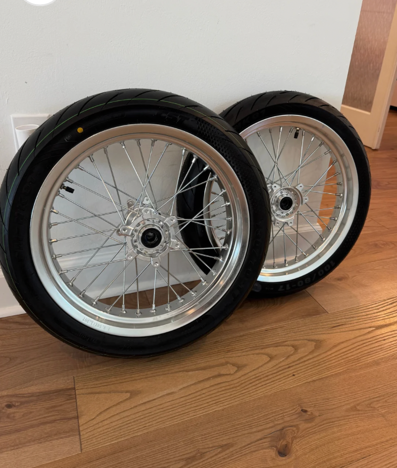 Chrome Ultra Bee Supermoto Kit